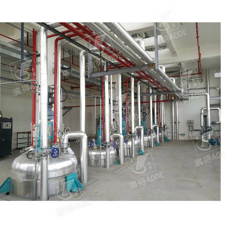 不鏽鋼(gang)反應釜(fu)