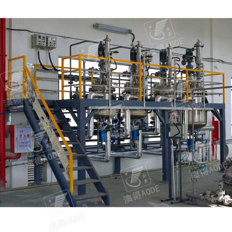 分散(san)研磨攪(jiao)拌脫泡(pao)一體釜(fu)