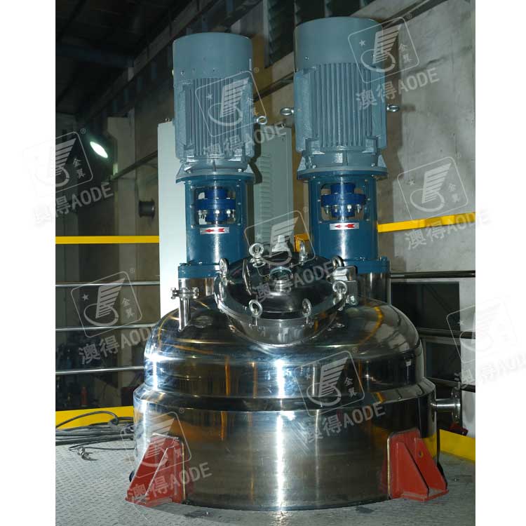 2000L膠(jiāo)漿增稠(chou)罐