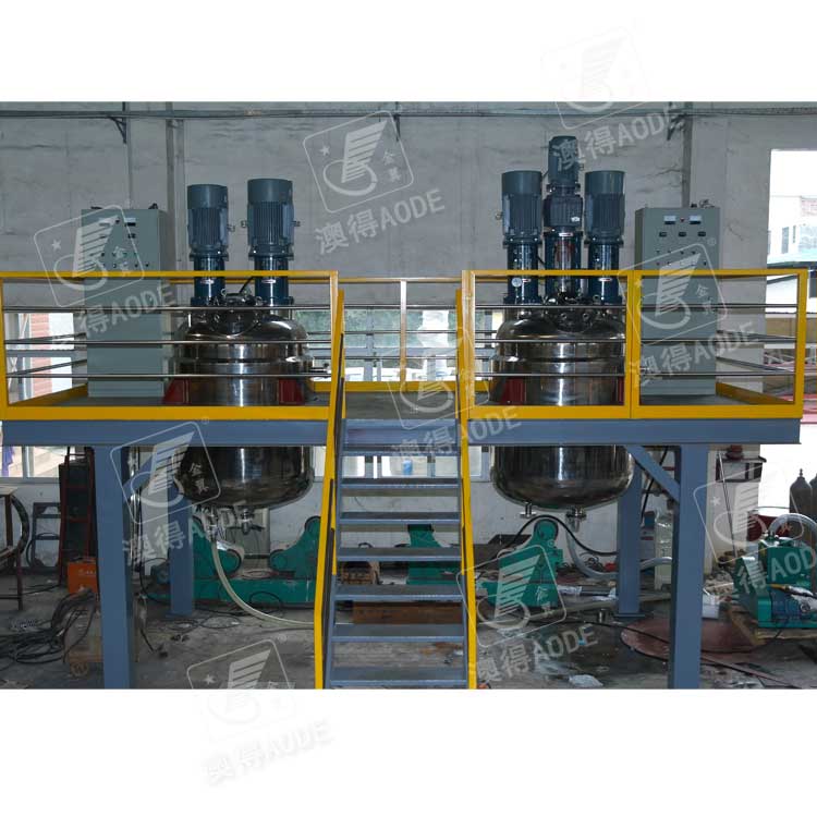 2000L膠(jiao)漿增稠罐