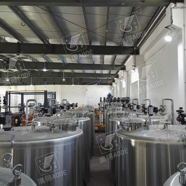 不鏽(xiù)鋼儲罐